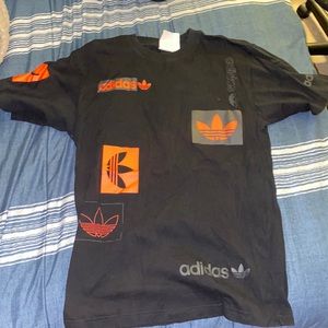 Adidas classic logo print tee shirt